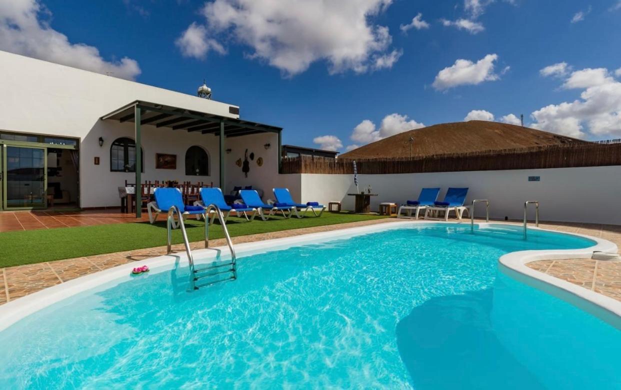 Pico Partido Villa Heated Pool Tinguaton エクステリア 写真