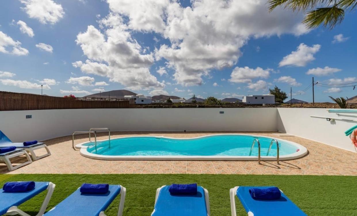 Pico Partido Villa Heated Pool Tinguaton エクステリア 写真